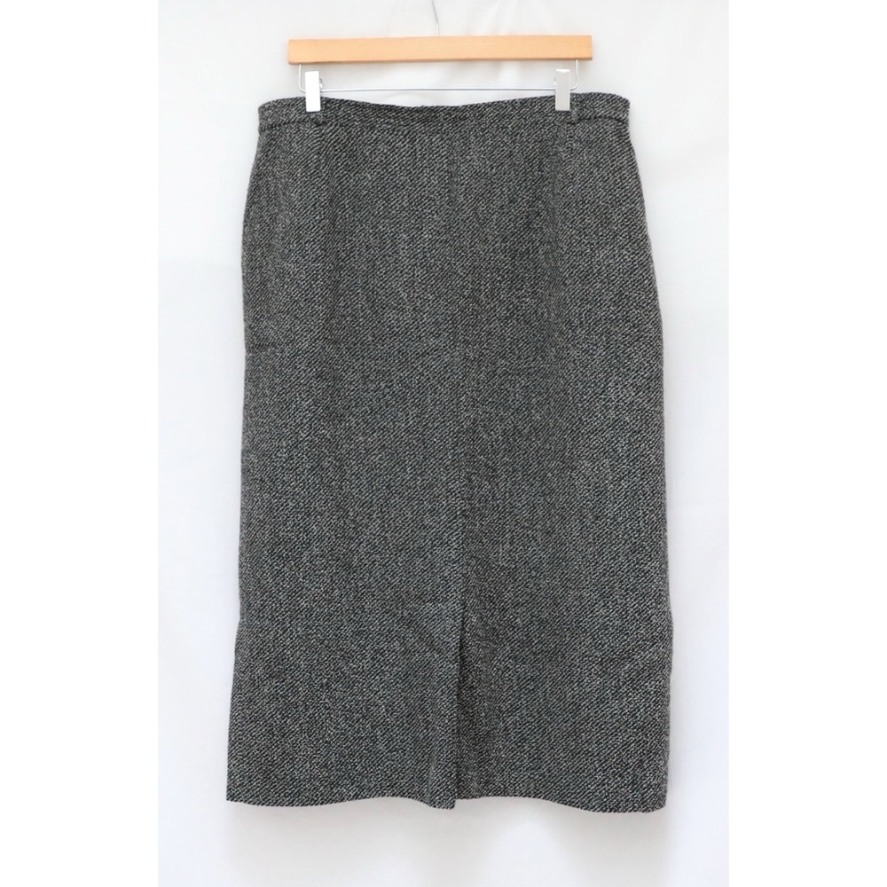 Vintage Delmod pencil skirt straight below knee length grey tweed business work